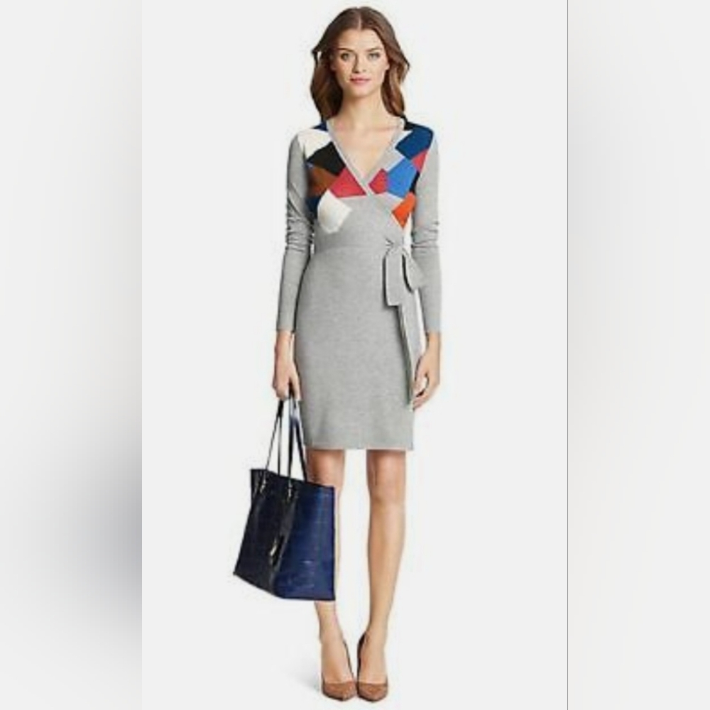 Diane von Furstenberg Leandra sweater wrap dress size medium